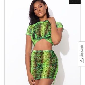 Bright neon green 4 piece swimwear!!!